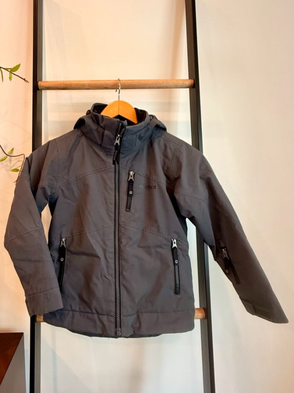 Marmot Boys Waterproof Ski Jacket Gray XS 4-5T Snow Coat Hooded